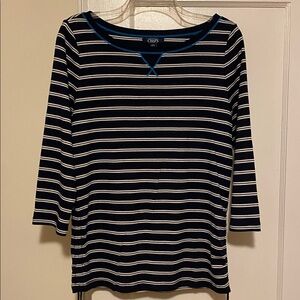 🎀 5/$20 🎀 NWT Chaps blue/white striped top with cinched sides Size L